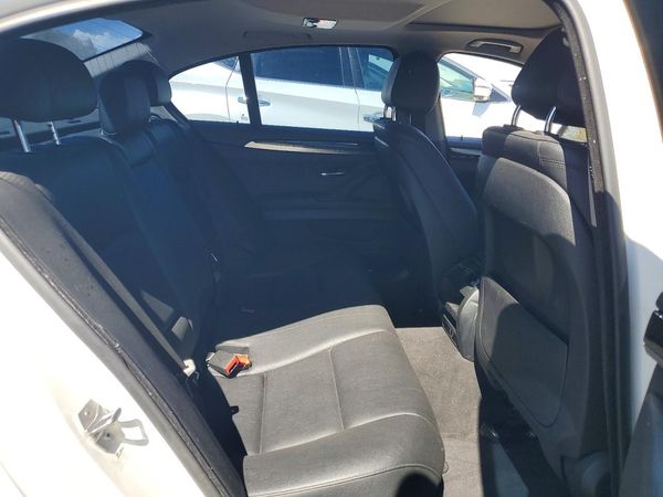 2016 BMW 528