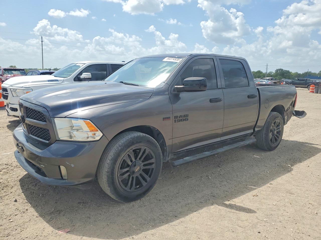 2014 RAM 1500 ST