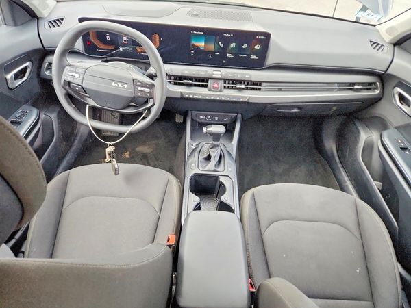 2026 KIA K4 LX, LXS