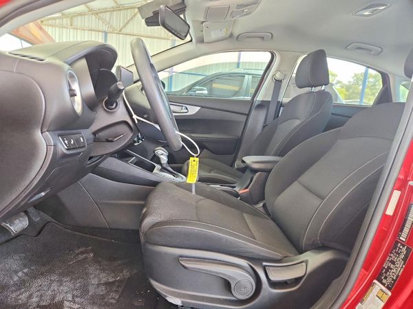 2022 KIA FORTE