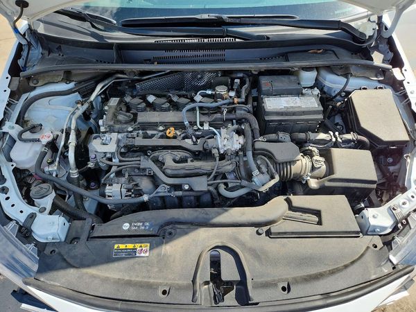2026 TOYOTA COROLLA LE — Engine bay