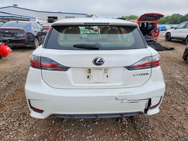 2014 LEXUS CT 200h