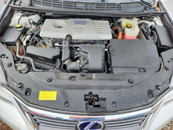 2014 LEXUS CT 200h
