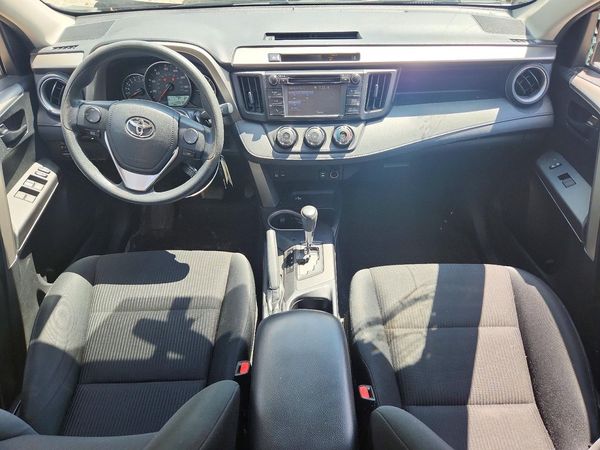 2016 TOYOTA RAV4 LE (X Grade)