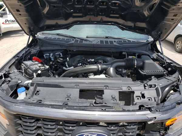 2025 FORD F150 STX
