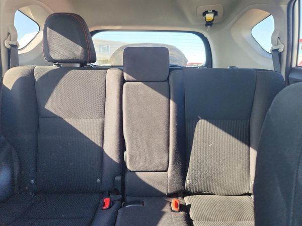 2015 TOYOTA RAV4 XLE (M Grade)