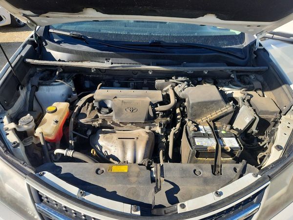 2015 TOYOTA RAV4 XLE (M Grade)