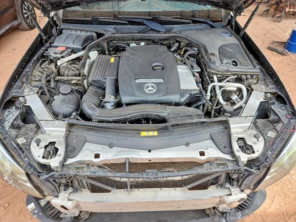 2019 MERCEDES-BENZ E E300