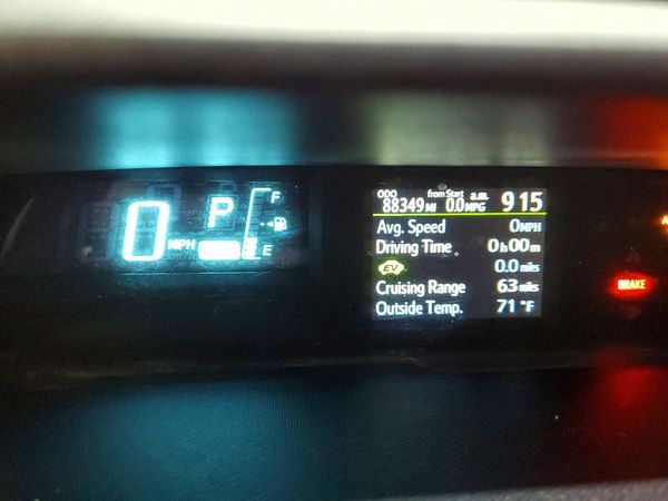 2014 TOYOTA PRIUS