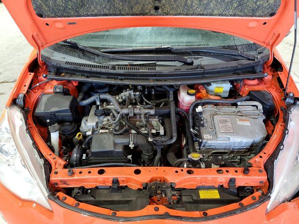 2014 TOYOTA PRIUS