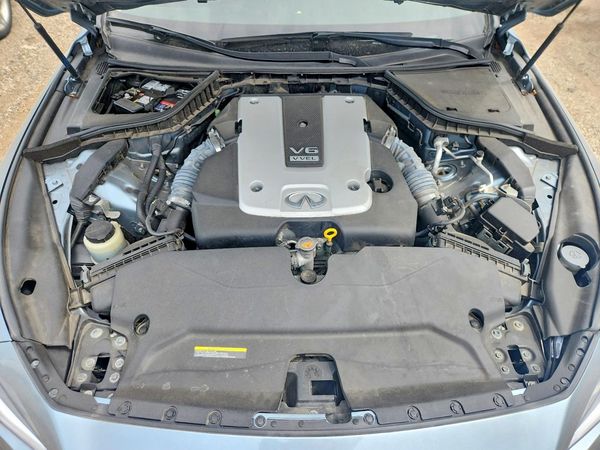 2015 INFINITI Q50