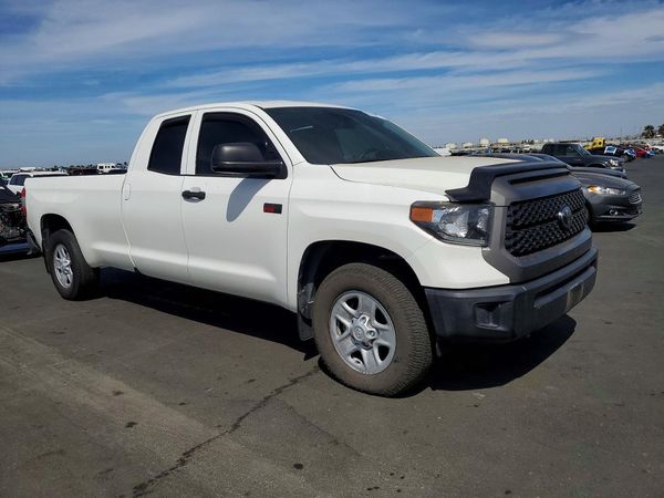 2021 TOYOTA TUNDRA SR5 grade