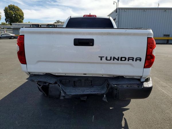 2021 TOYOTA TUNDRA SR5 grade