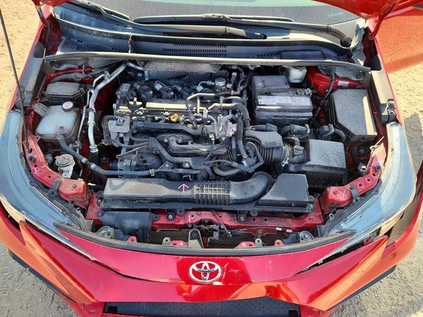 2021 TOYOTA COROLLA