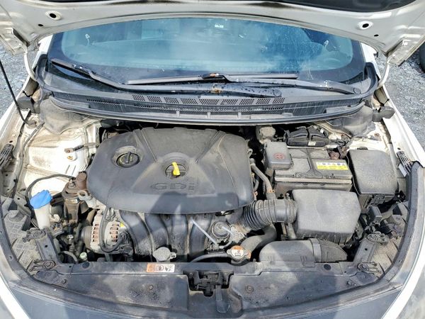 2016 KIA FORTE5 GL (Middle-Low Grade)