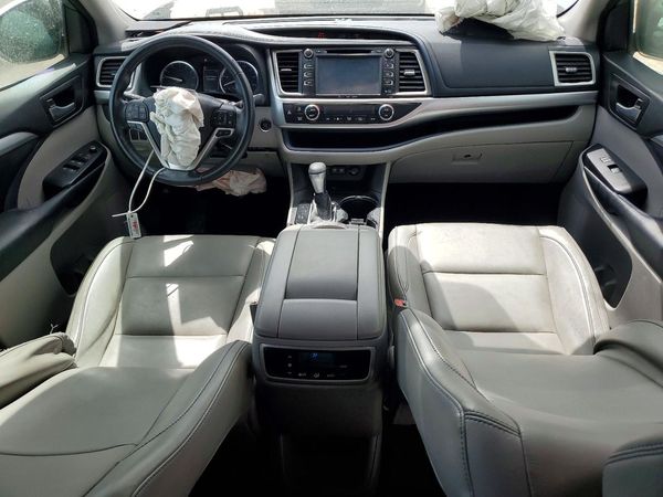 2018 TOYOTA HIGHLANDER SE/XLE
