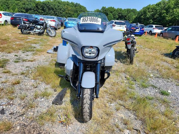 2026 HARLEY-DAVIDSON FLHLT