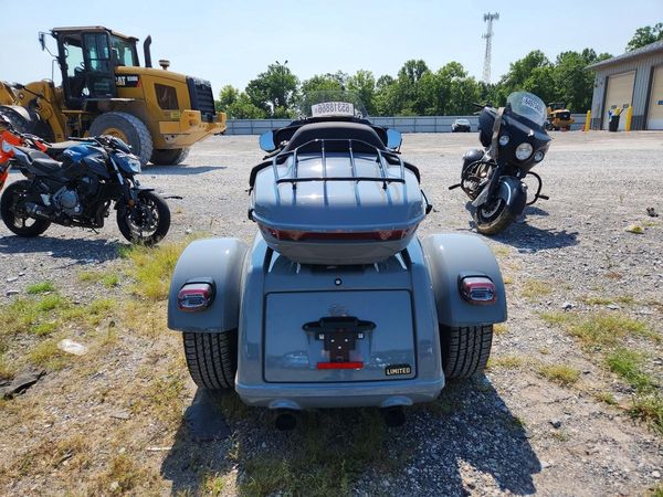 2026 HARLEY-DAVIDSON FLHLT