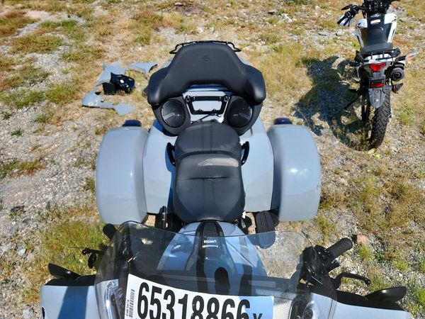 2026 HARLEY-DAVIDSON FLHLT