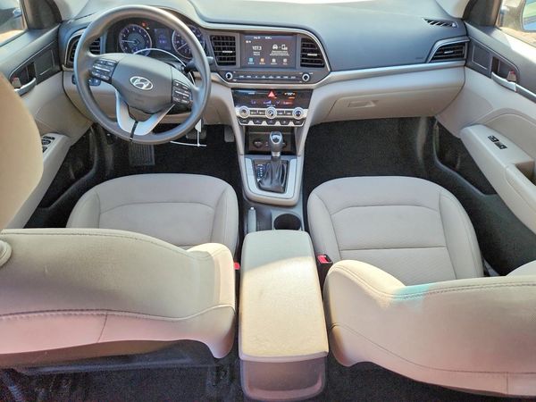 2020 HYUNDAI ELANTRA