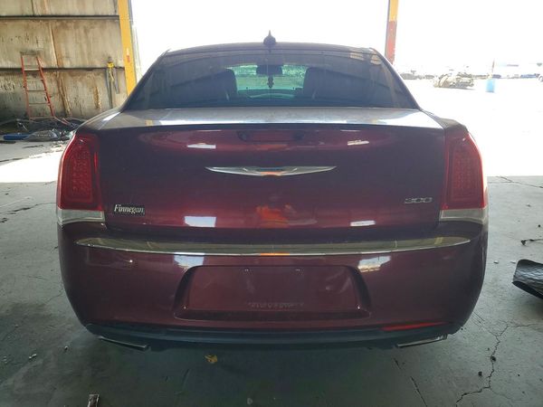 2015 CHRYSLER 300
