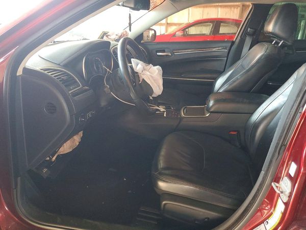 2015 CHRYSLER 300