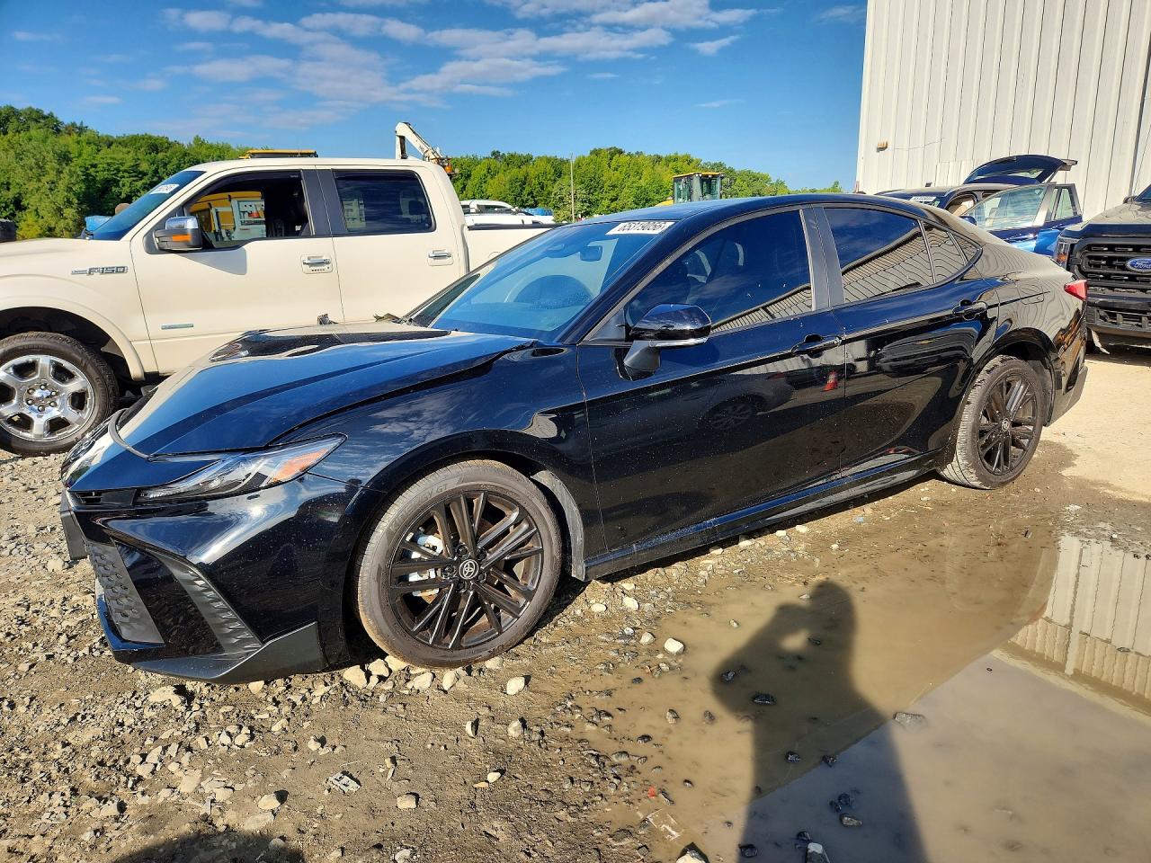 2025 TOYOTA CAMRY