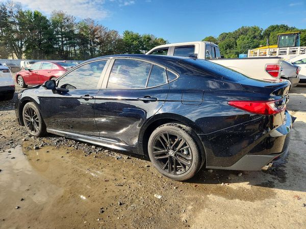 2025 TOYOTA CAMRY