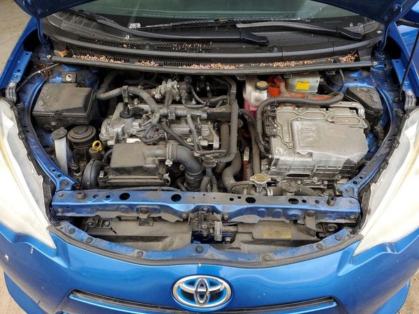 2012 TOYOTA PRIUS