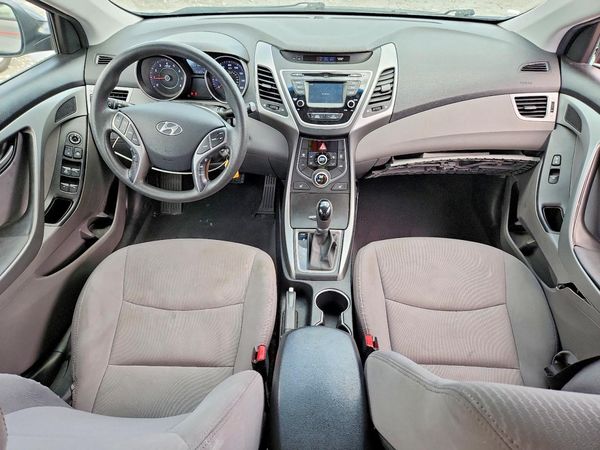 2014 HYUNDAI ELANTRA GLS(Middle)