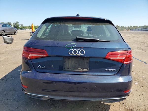 2017 AUDI A3 e-tron Premium Plus