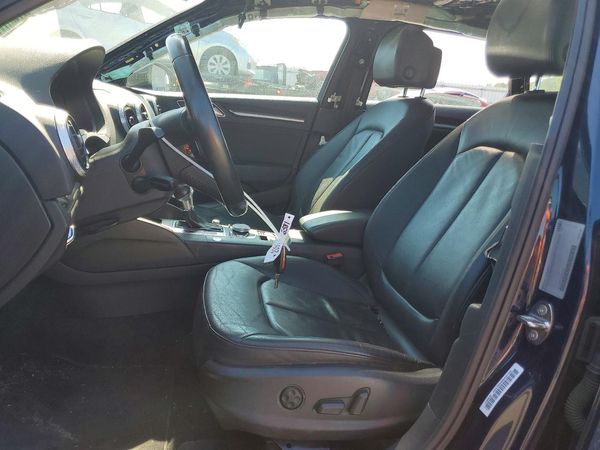 2017 AUDI A3 e-tron Premium Plus