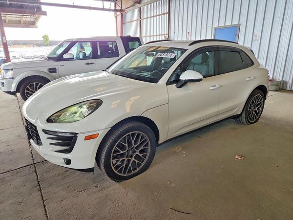 2018 PORSCHE MACAN