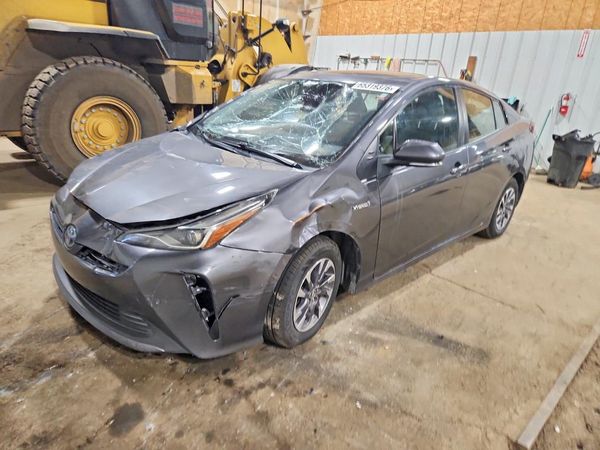 2021 TOYOTA PRIUS