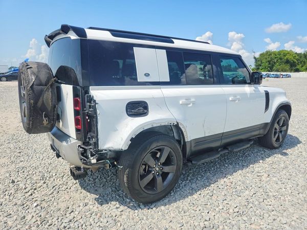 2024 LAND ROVER DEFENDER