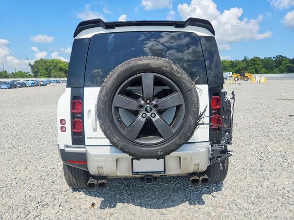 2024 LAND ROVER DEFENDER