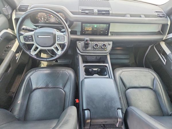 2024 LAND ROVER DEFENDER