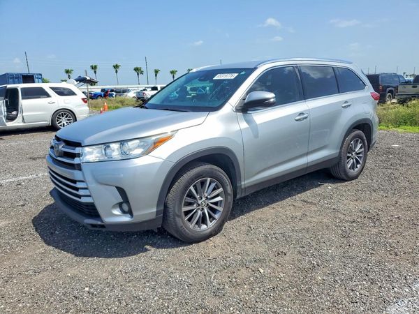 2019 TOYOTA HIGHLANDER