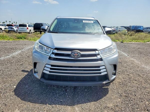 2019 TOYOTA HIGHLANDER SE/XLE