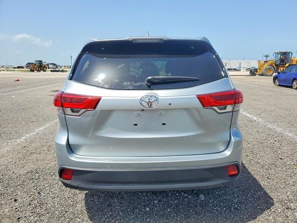 2019 TOYOTA HIGHLANDER SE/XLE