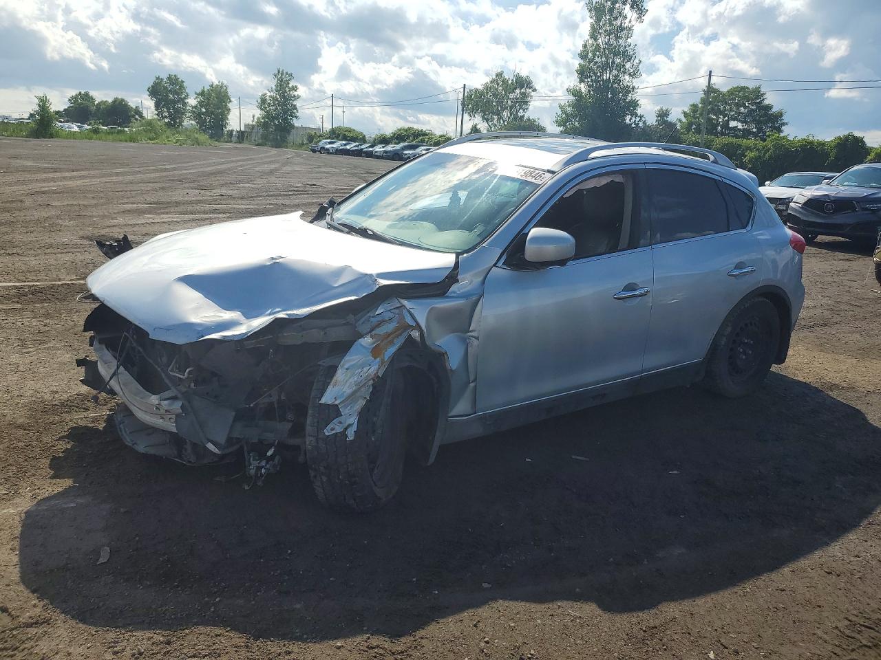 2013 INFINITI EX37 — Front 3/4