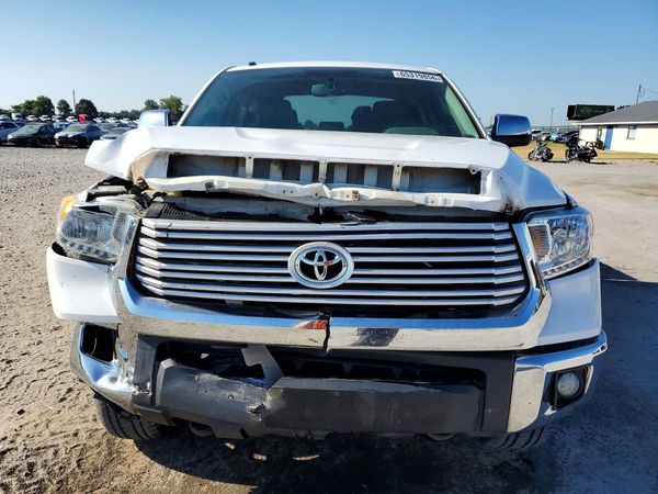 2014 TOYOTA TUNDRA Limited