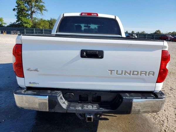 2014 TOYOTA TUNDRA Limited