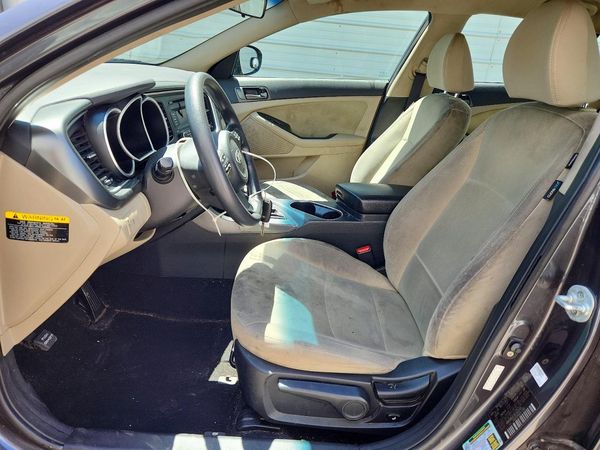 2015 KIA OPTIMA GL - Middle-low