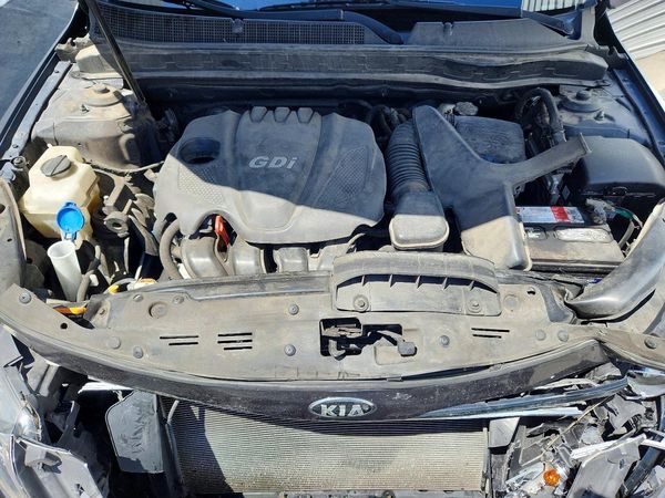 2015 KIA OPTIMA GL - Middle-low