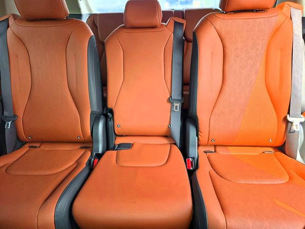 2024 KIA CARNIVAL SX, SX Prestige