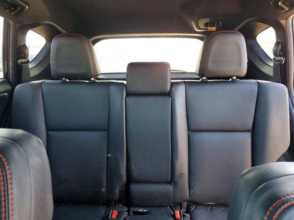 2017 TOYOTA RAV4 SE