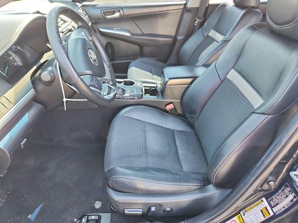 2013 TOYOTA CAMRY