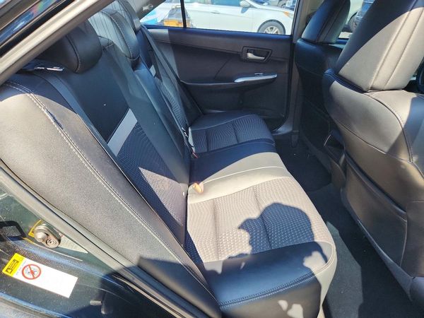 2013 TOYOTA CAMRY