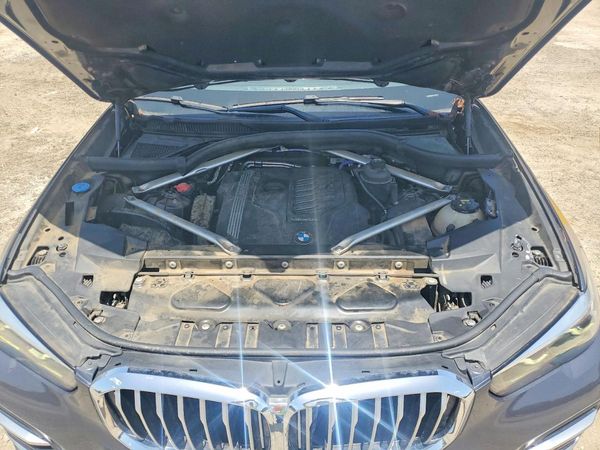 2021 BMW X5 sDrive40i